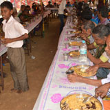 Serving of Special food(chicken briyani & egg)1